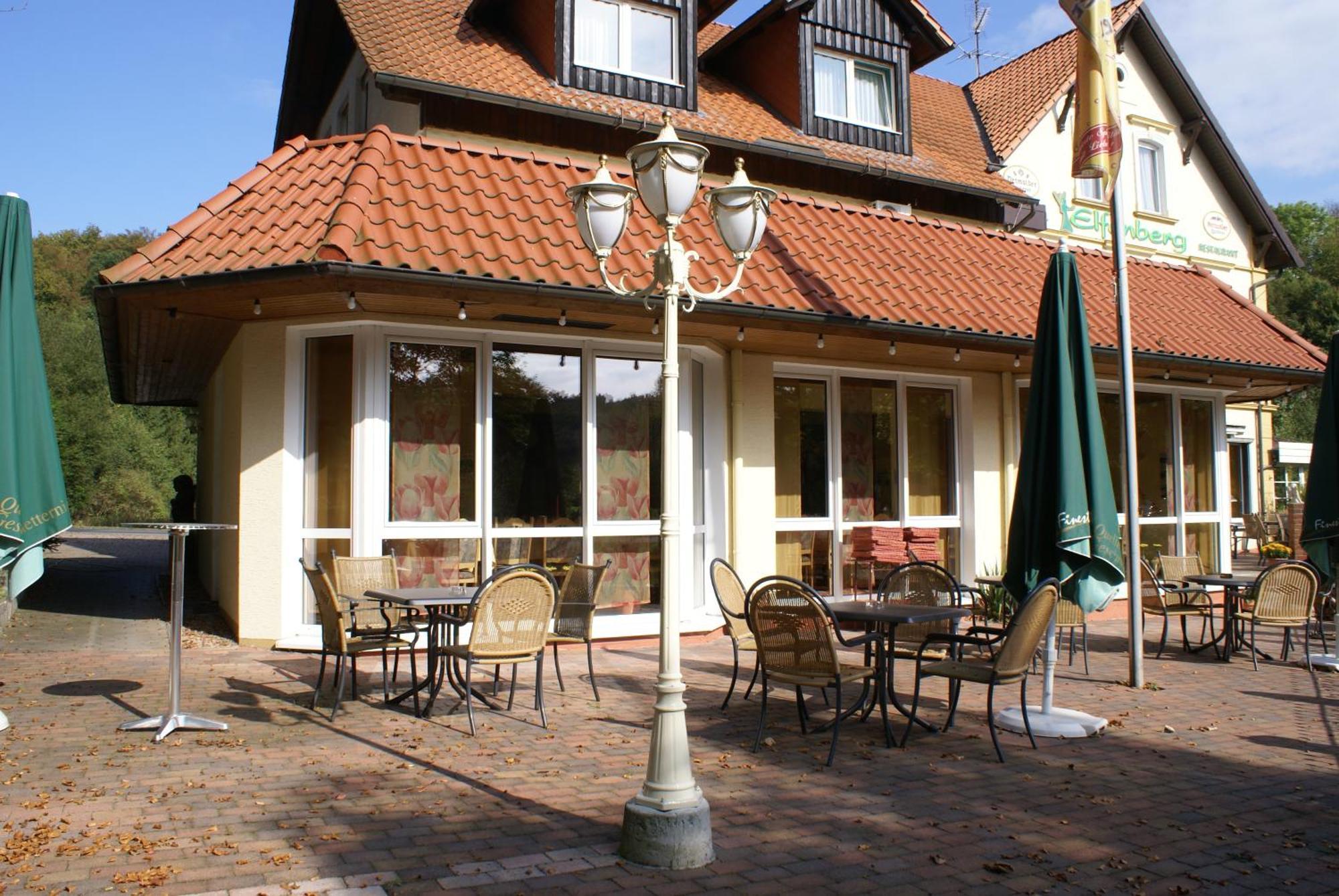 Hotel Elfenberg シーダー・シュヴァレンベルク エクステリア 写真